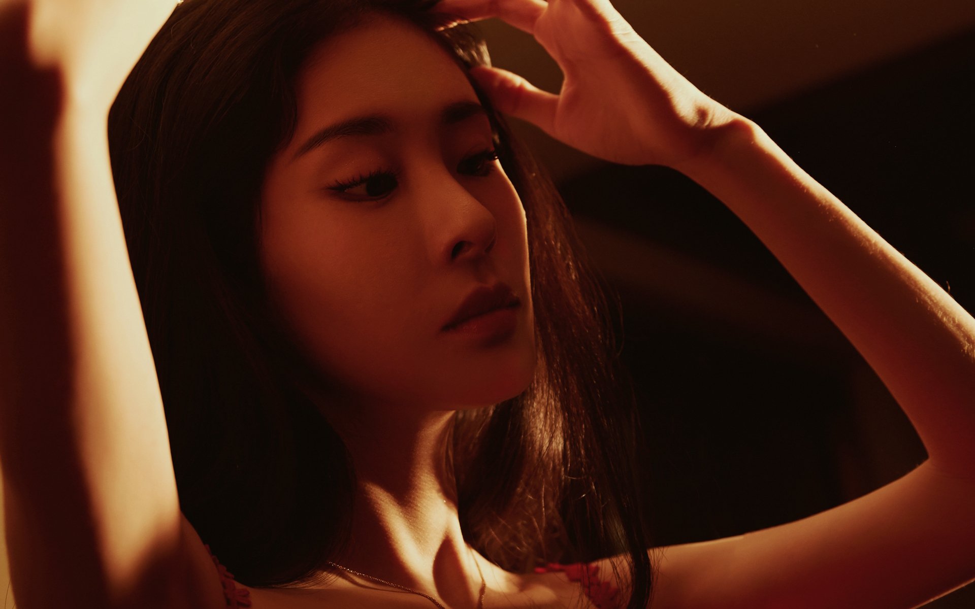 “东安湖体育公园赛场：跑酷挑战不断，选手精彩绝伦”