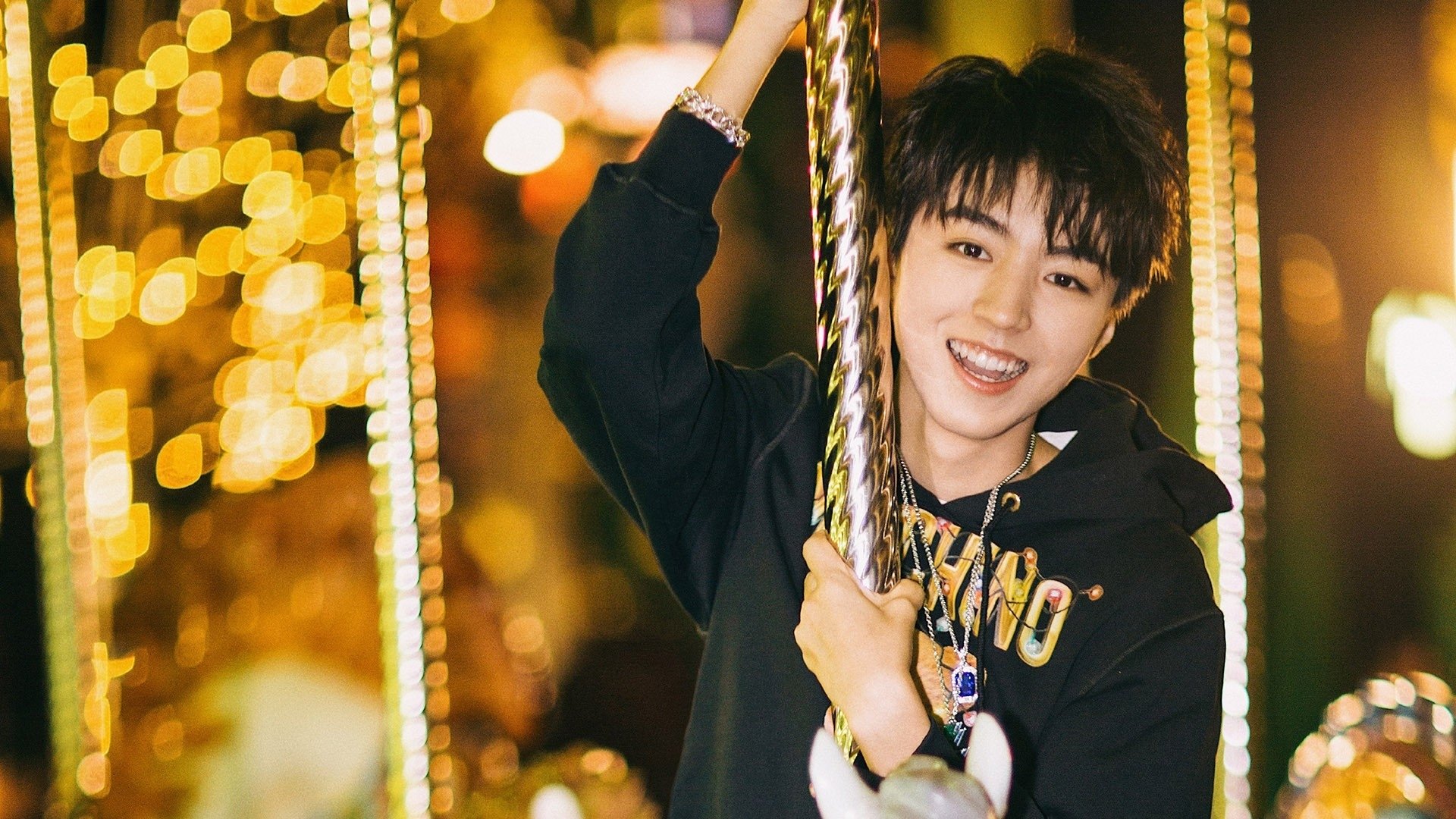 艾比·德尔福:稳定防守助力南非队封锁对方进攻通道,艾比里德尔hp